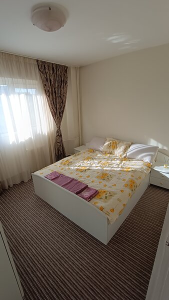 Stefan cel Mare nr. 41, bloc 34 bis, panoramic rond Obor metrou, Mosilor