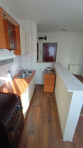 Stefan cel Mare nr. 41, bloc 34 bis, panoramic rond Obor metrou, Mosilor