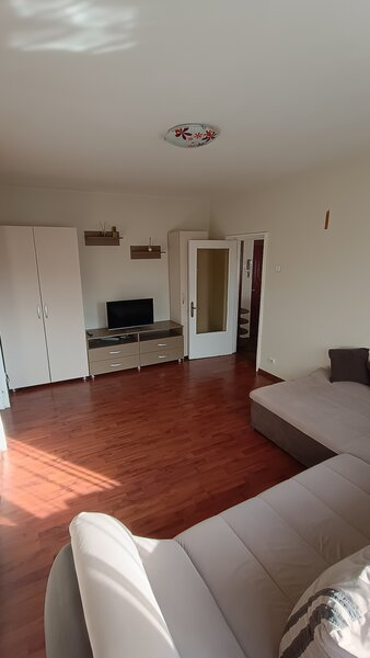 Stefan cel Mare nr. 41, bloc 34 bis, panoramic rond Obor metrou, Mosilor